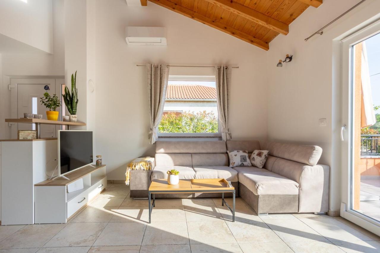Holiday House Toici Nenadici  Екстер'єр фото