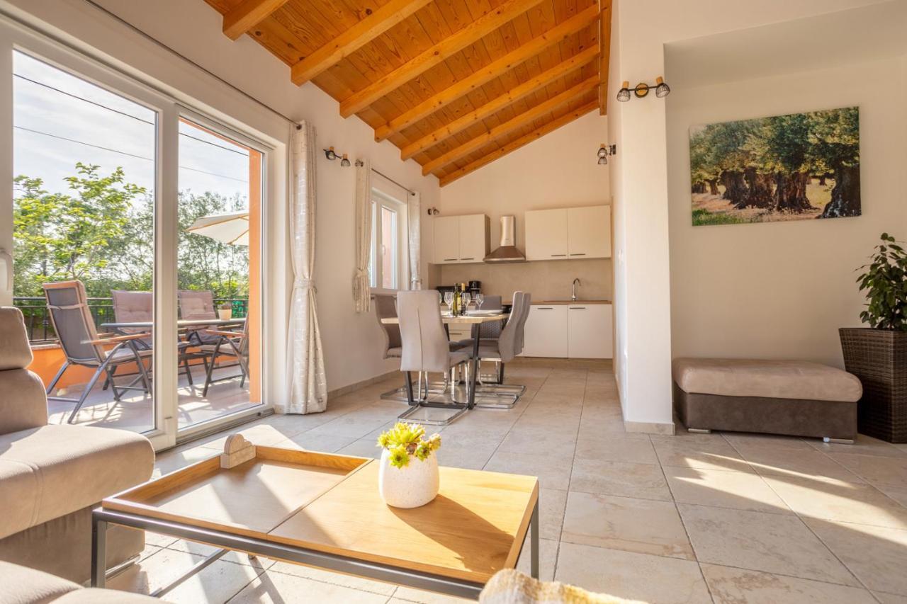 Holiday House Toici Nenadici  Екстер'єр фото
