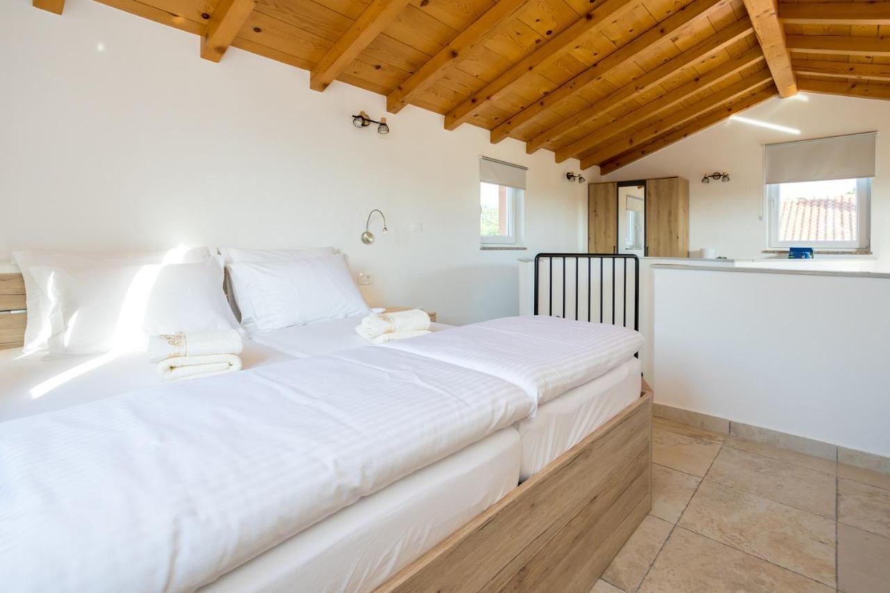 Holiday House Toici Nenadici  Екстер'єр фото