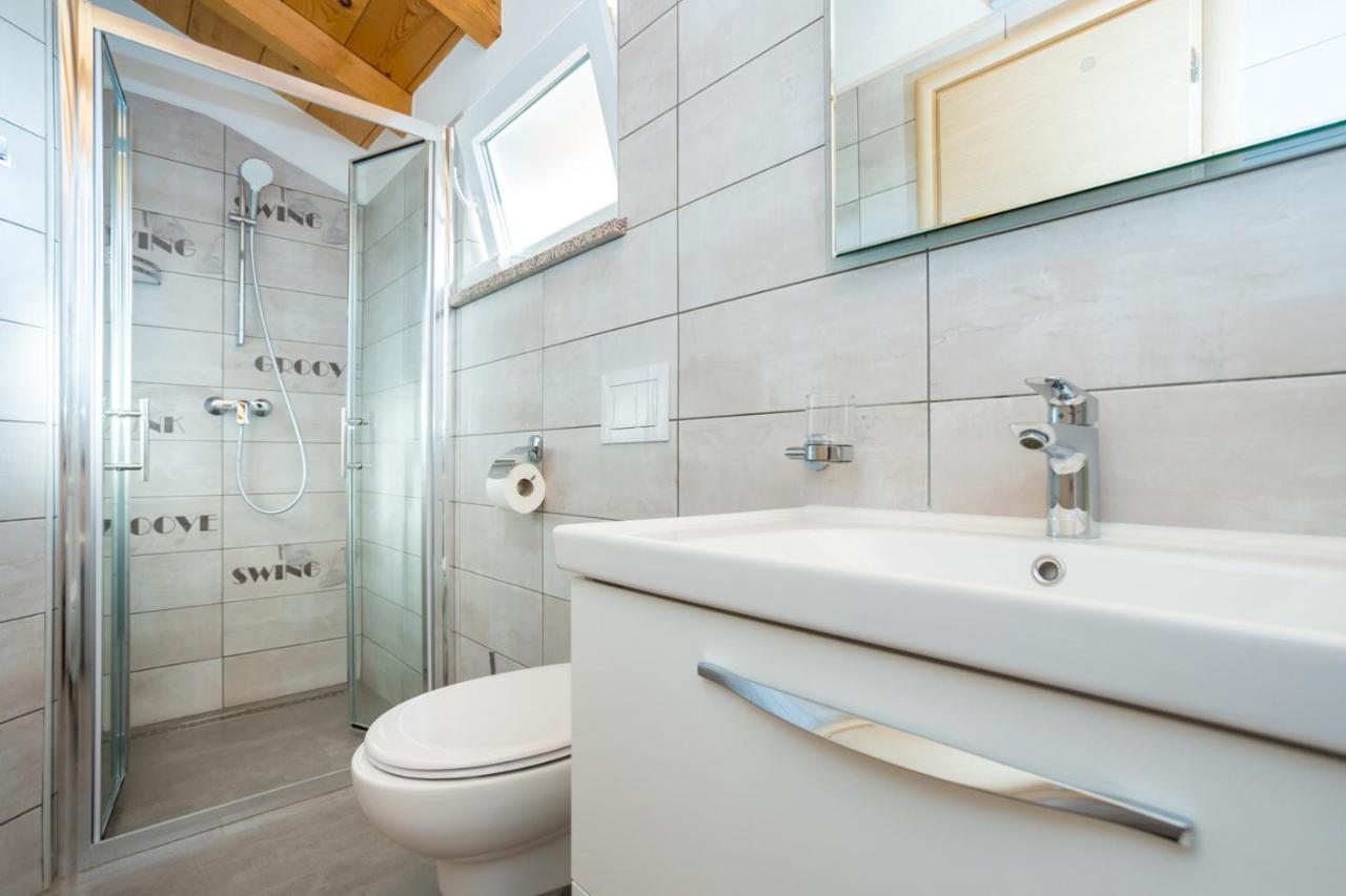 Holiday House Toici Nenadici  Екстер'єр фото